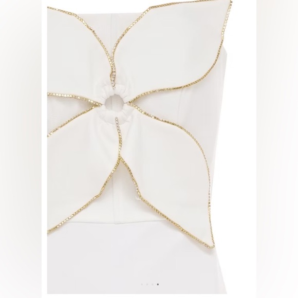 Seezona made to order beautiful high low white strapless dress - Picture 6 of 7